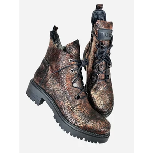 NESSI BOKACSIZMA NESSI BOKACSIZMA