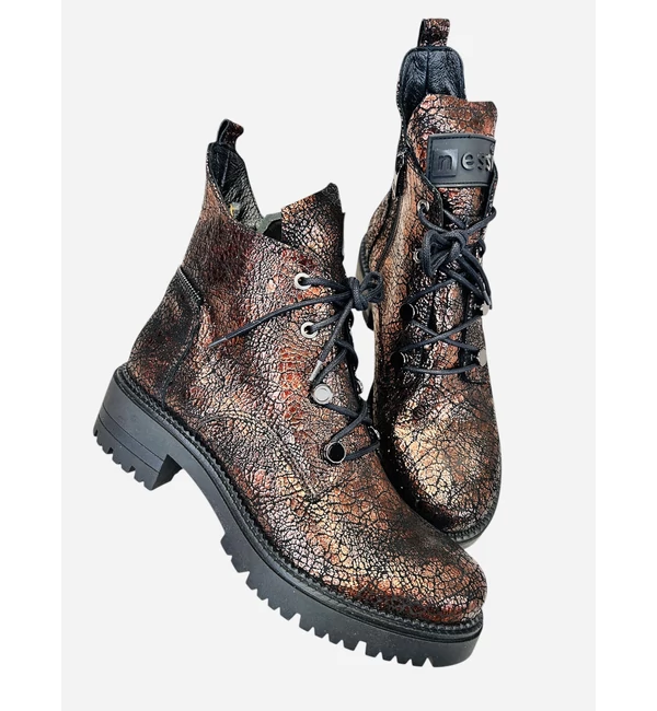 NESSI BOKACSIZMA NESSI BOKACSIZMA